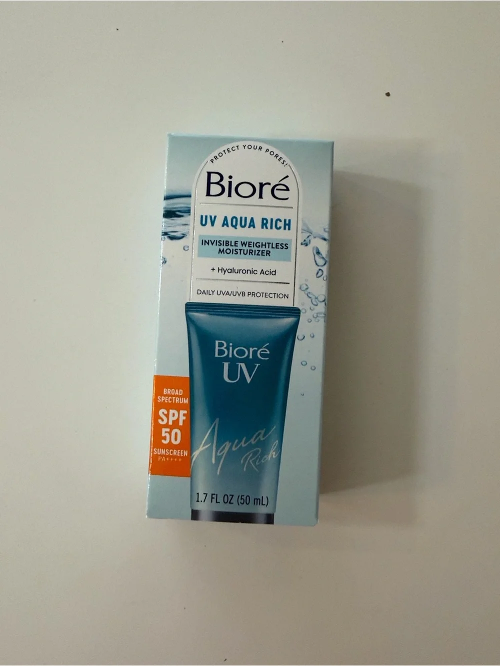 UV Aqua Rich Invisible Weightless Moisturizer SPF 50 - Blue